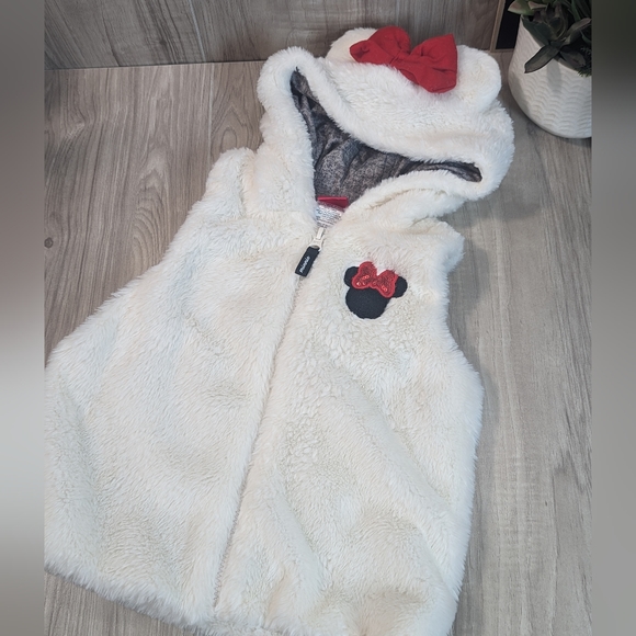 Disney Minnie Mouse Faux Fur Vest Little Girl Size 4 & Mouse Ears - Picture 2 of 16